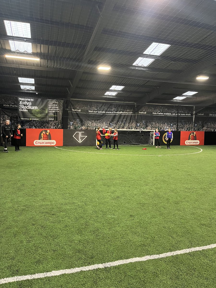 St Giles Academy Pontefract (@stgilesacademy) on Twitter photo On days like today the <a href="/A1FballFactory/">A1 Football Factory</a> is priceless ☔️💧 Class 6 developing handling skills #PE #Rugby On days like today the <a href="/A1FballFactory/">A1 Football Factory</a> is priceless ☔️💧 Class 6 developing handling skills #PE #Rugby