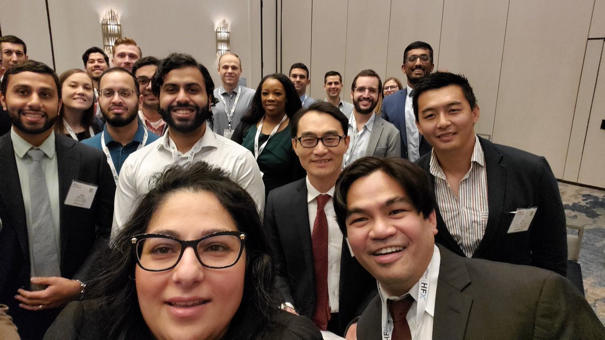 DElmofty's tweet photo. What a great way to start off #ASRAFALL22  with our next generation pain physicians. So inspirational @NarouzeMD @AmyPearsonMD @KohanLynn @MagdaAnitescuMD @DProvenzanoMD @UChiAnesChiefs @magedguirguis1 @anniechadwickmd @ShaliniShahMD  @AmberBrooksMD @nwarnerMD @dr_tinadoshi https://t.co/qQCmuEy8mP