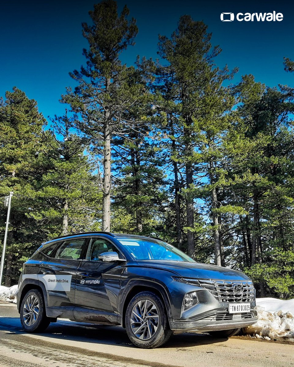 CarWale's tweet photo. Day 4 of the #GreatIndiaDrive saw us drive off in the Tucson from the serenity of the Dal Lake to the thrilling snow-clad slopes of Gulmarg.
#HyundaiIndia #HyundaiTucson #GID2022 #CWTribe #CWSpecialFeature #Srinagar #Kargil #Kashmir @hyundaiindia  @vypsingh https://t.co/98JigD5tSs