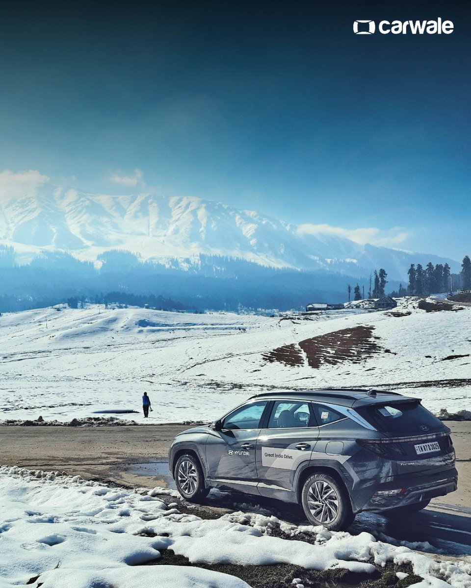 CarWale's tweet photo. Day 4 of the #GreatIndiaDrive saw us drive off in the Tucson from the serenity of the Dal Lake to the thrilling snow-clad slopes of Gulmarg.
#HyundaiIndia #HyundaiTucson #GID2022 #CWTribe #CWSpecialFeature #Srinagar #Kargil #Kashmir @hyundaiindia  @vypsingh https://t.co/98JigD5tSs