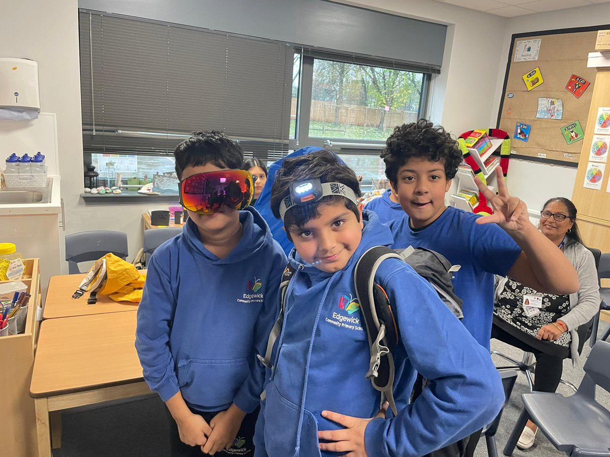 edgewickprimary's tweet photo. #Nurtureteam have been reading the book “The Great Explorer”. Today we had a go at using explorers’ equipment.
@chrisjudge
#GreatExplorer https://t.co/0P2TTPhYaM