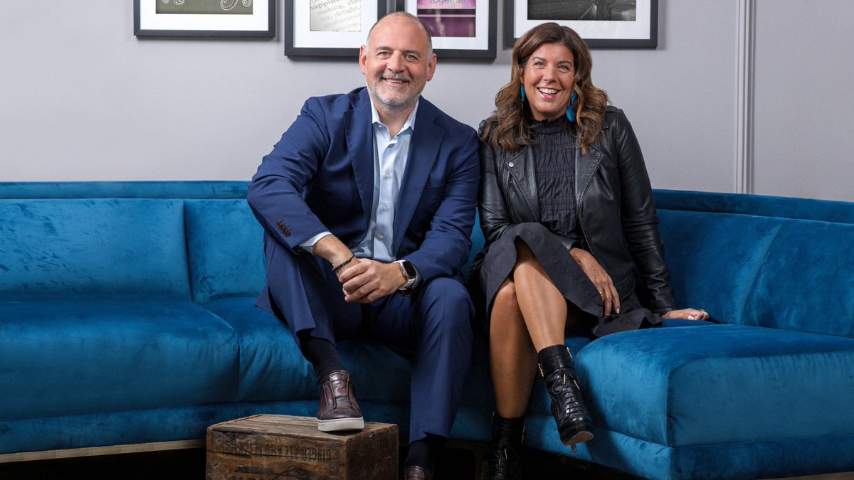 Two of our fav people and most effective leaders are moving on up! Huge congrats to @Alex_Leikikh on being named Chairman of MullenLowe and EVP at @InterpublicIPG, and a warm welcome to @Cavallokristen as our new Global CEO! Head over to @adage: mlg.ink/3TIYLEj