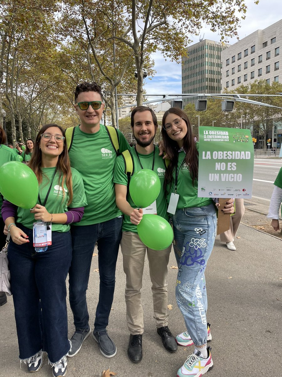 merygarcianutri's tweet photo. Manifestación obesidad en el congreso #SEEDO2022 @SociedadSeedo @DiegoBellido2 @laradallarovere @alimentendo https://t.co/i310CWtRIp