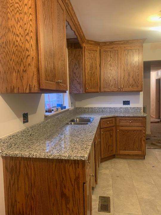 LlcStoneware's tweet photo. Remodel time of the year! 😁 https://t.co/akjM47eKb0