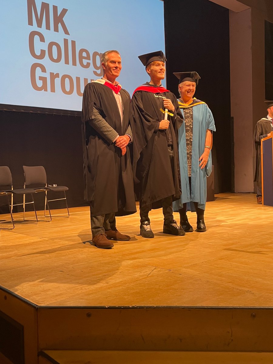 MKCollege's tweet photo. First up are our Apprentices! π
Graduating from Hair, Team Leader, Digital Marketing, Business Admin, Engineering & Manufacturing, Software Development, Customer Services, Accounts and Learning & Skills.
Congratulations! π
#MKCollegeGrads #Graduation22 #MKCollege https://t.co/ubrO0yn4oQ