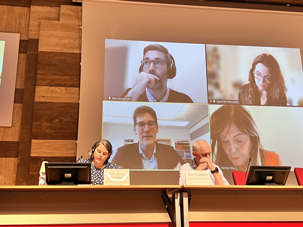 Closing panel of our #Automotive conference with ➡️Alex Keynes <a href="/transenv/">T&E (🦋 find us @transenv.bsky.social)</a> MEP Pascal Cantón <a href="/pcanfin/">Pascal Canfin</a> Sigrid de Vries <a href="/ACEA_DG/">Sigrid de Vries</a> and MEP Patricia Toia <a href="/toiapatrizia/">Patrizia Toia</a>. Discussing the transformation and challenges faced by automotive industry today &amp; how to achieve a #JustTransition