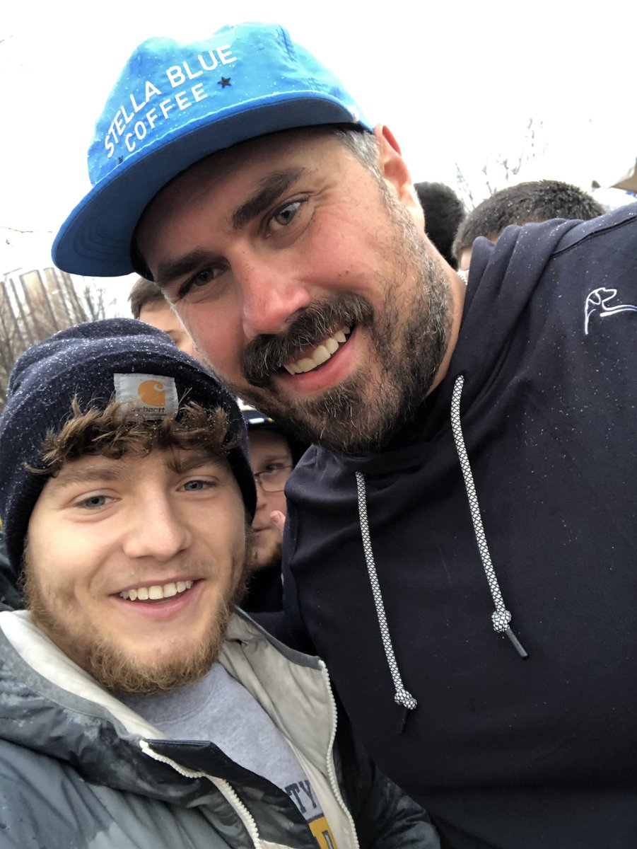 Timmy080749's tweet image. Buy Stella Blue!! 🐶 @BarstoolBigCat @StellaBlueCoff