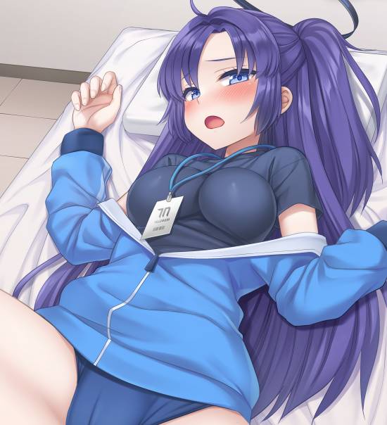 ブルアカ ユウカ
冬コミ予定 