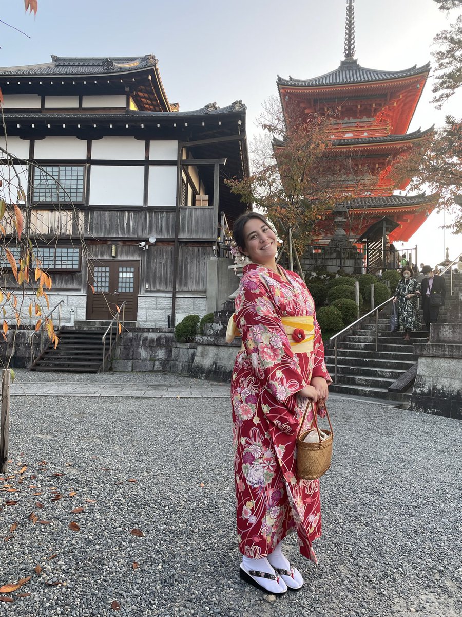 lucynako's tweet photo. thank u japan<3 https://t.co/hSPtbhYoBn