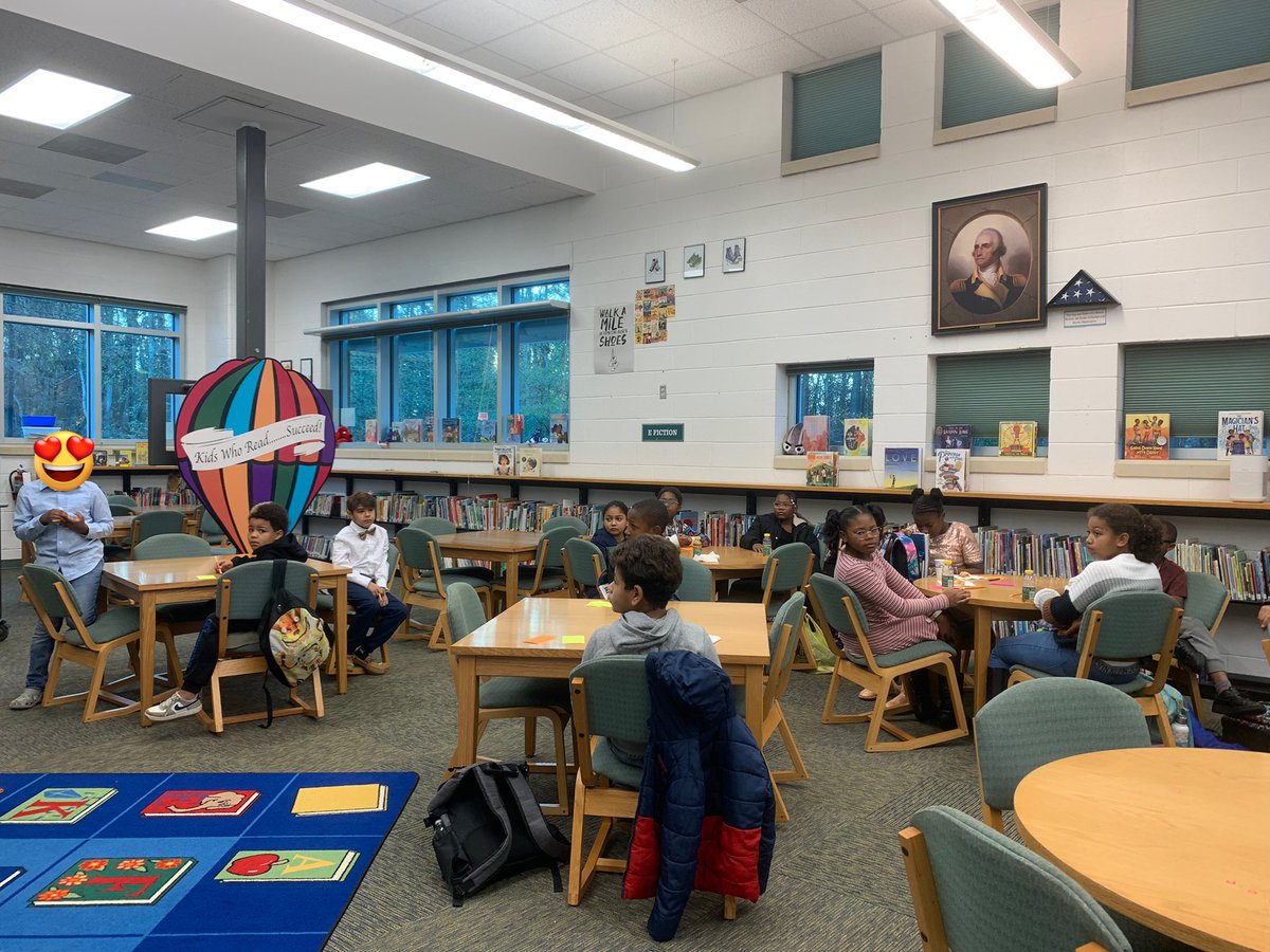 Our November We Are Kings/Queens meeting was all about LEADERSHIP! We dressed for success and held our crowns 👑 high as we thought of what traits make us stellar leaders!✨ @MangumMediaCent <a href="/MangumExplorers/">Mangum Elementary</a> #WeAreDPS <a href="/DPS_Equity/">DPS Equity Affairs</a> <a href="/DPSStuEquity/">DPS Equity, Student Engagement & Opportunity</a>