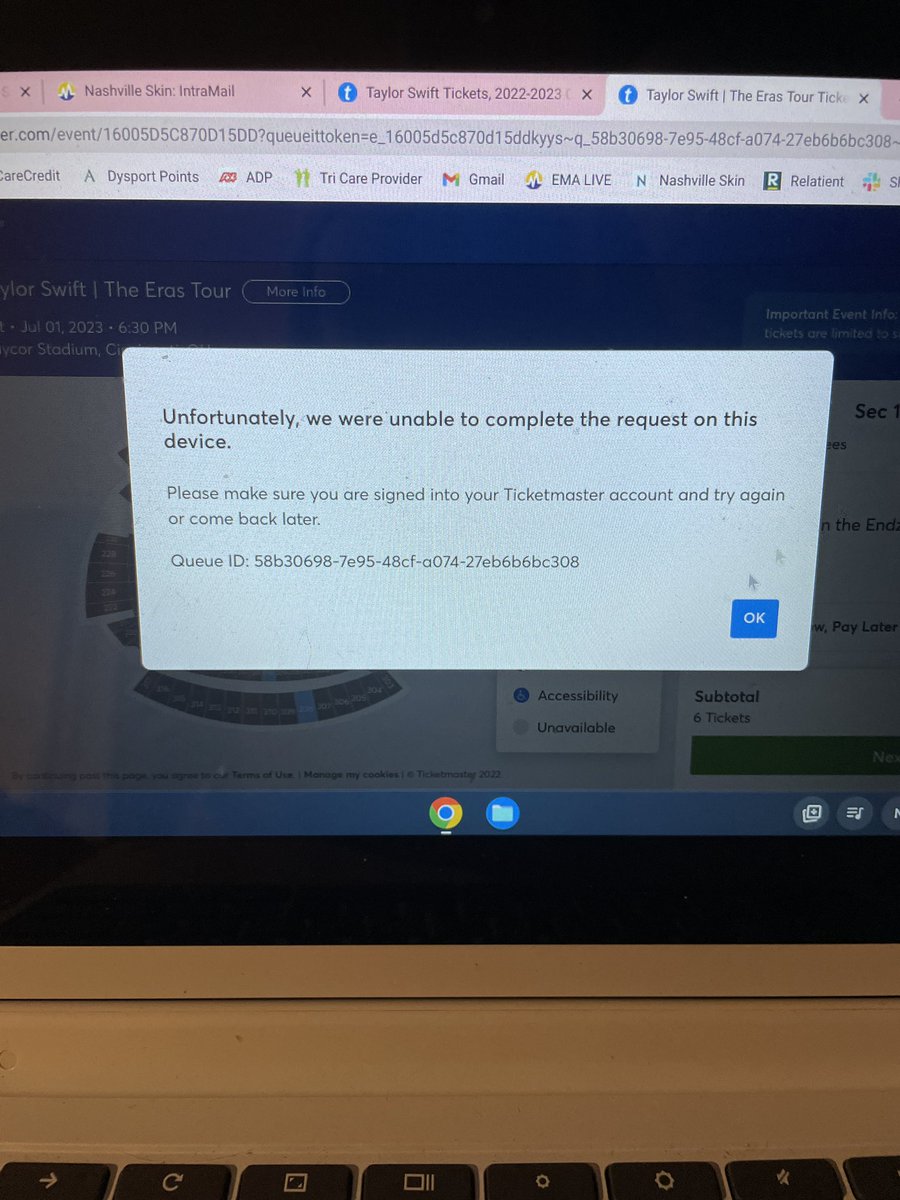 casey_warren15's tweet photo. @Ticketmaster I was logged into my account hours before the capital one presale sale WHY?!?!? https://t.co/Br28WLVFD8
