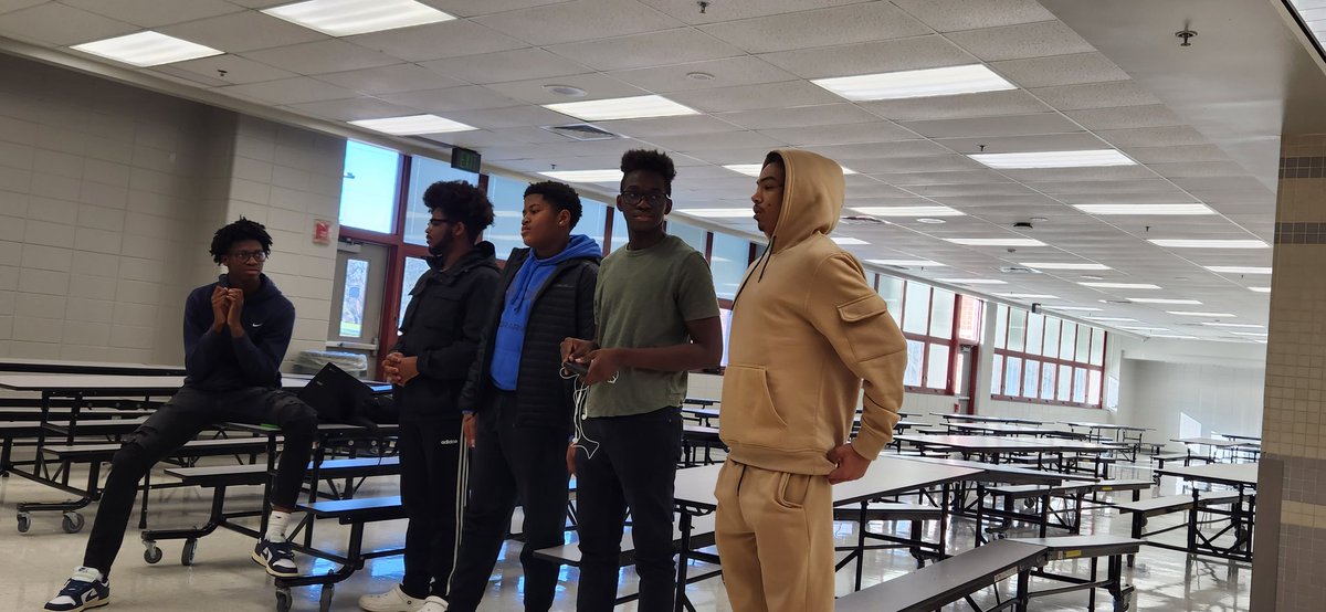 LRHS Alpha Achievers tweet media