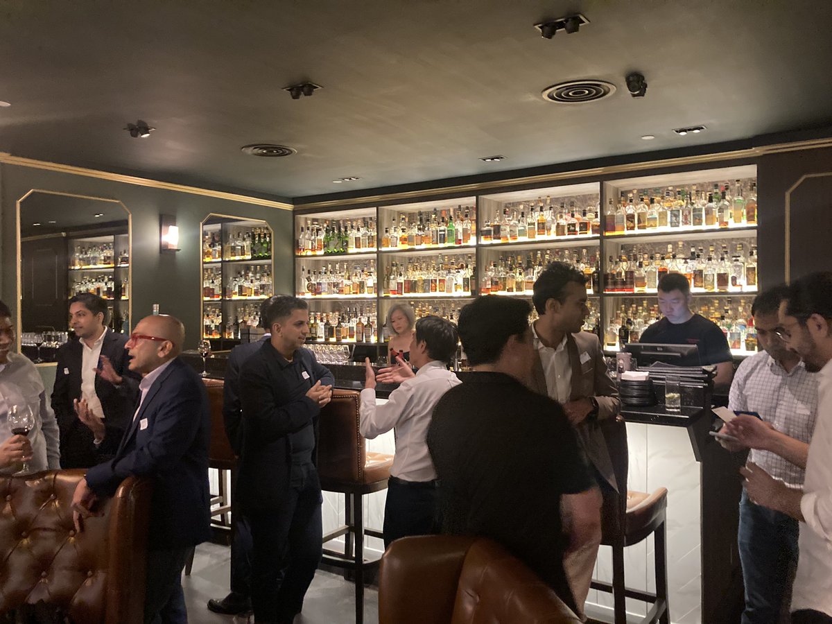 256 Emerging Fund Manager Singapore Evening supported by Incubate Fund! We will promote the Emerging Fund Manager concept in Asia and also strengthen the friendship of fund managers in India and SEA. 
Special thanks to 256 Network, Dhruv Sehra, Nikhil Kapur, and Masahiko Honma.