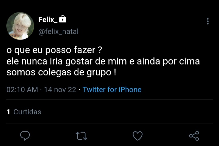 MOA_NA_'s tweet photo. #au #Hyunlix
Is This Love?

Onde Felix se vê encurralado nos próprios sentimentos ao perceber que está apaixonado pelo seu colega de grupo e não sabe o que fazer

Ou 
 
Onde Hyunjin percebe que pode sentir algo mais do que só amizade com o Felix. https://t.co/lHBrsmXOaH