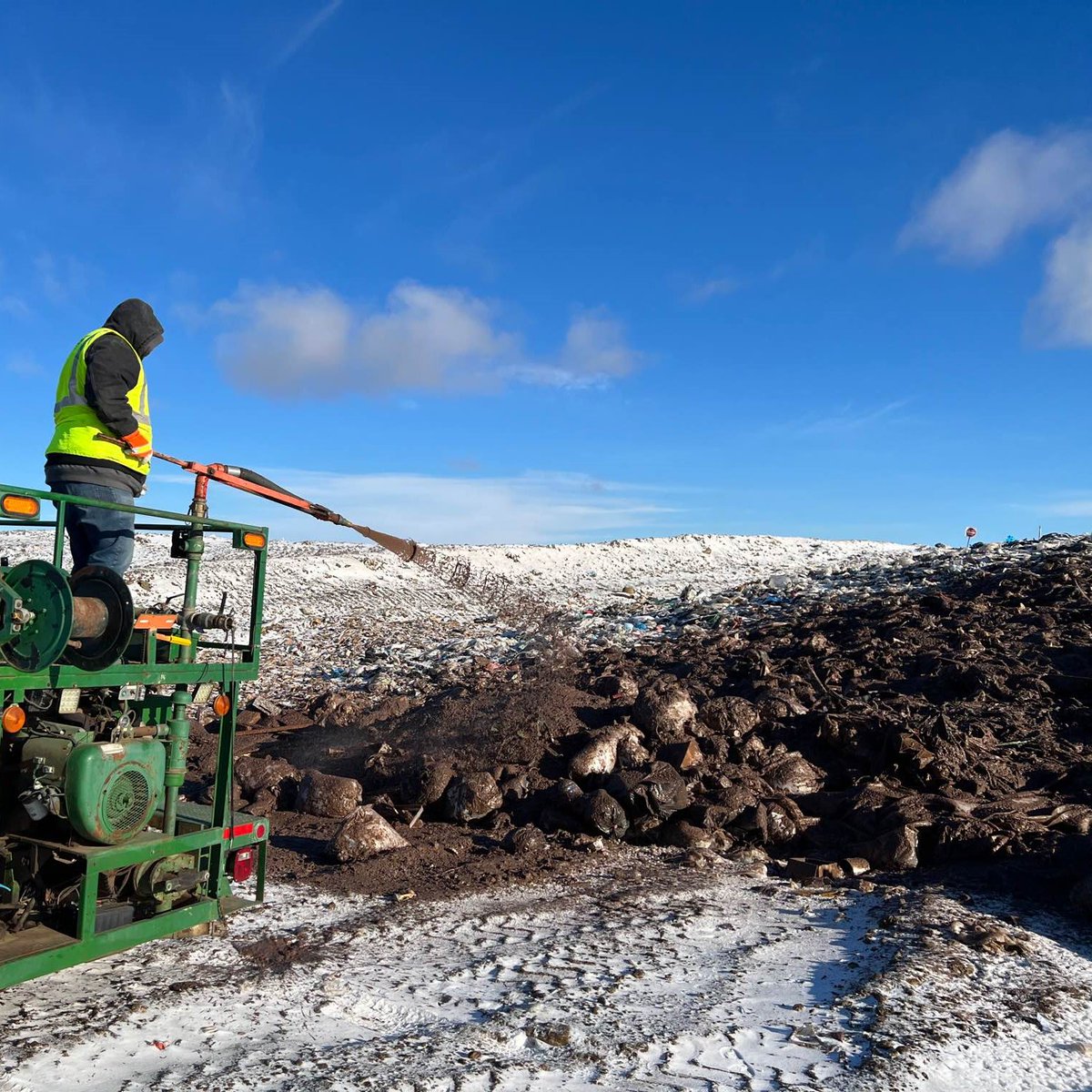 LSCenv's tweet photo. "Does Posi-Shell work as daily cover in cold weather?" The answer is "Yes." It is regularly used in venues where performance in the cold is absolutely essential.
https://t.co/PXANAMXxj9
#LSCenv #GreenerGood #PosiShell #Landfill #MadeinUSA #WasteManagement #SolidWaste #Winter https://t.co/CFq0Zt5zwm