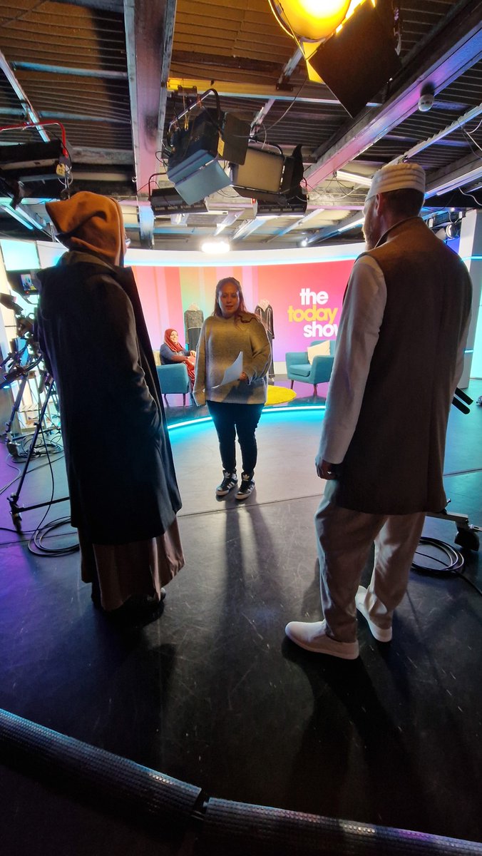 shukr's tweet photo. If you missed watching it live, you can now watch a recording of SHUKR founder Anas Sillwood's interview on Islam Channel's ‘The Today Show’, discussing the SHUKR story and the modest clothing industry. 

Click here to watch the interview: https://t.co/NvYrOIag5Z https://t.co/TKm37jmXC3