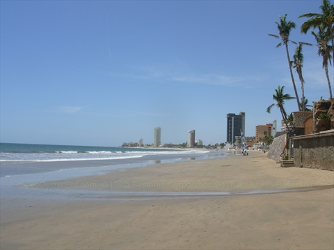 MazatlanVisit's tweet photo. Mazatlán, Mexico has over 20 miles of beaches!

What beach should you go to?

Here is what you need to know:-> https://t.co/Umu1vdM0Iq

#travel #Mexico #Mazatlan #beach https://t.co/1kWJ9VHBxe