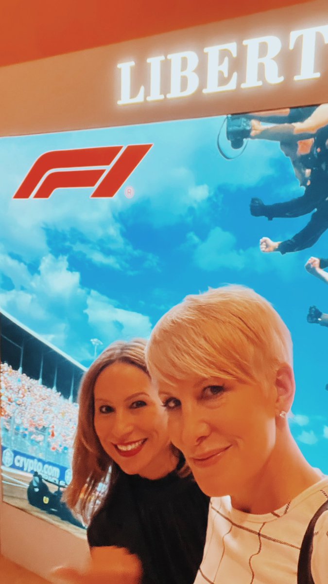 myfabny's tweet photo. Team @hunteryeany is psyched for #libertyinvestorday #f1 #roadtof1 #libertymedia #myfabny https://t.co/rlHPmjiTp4