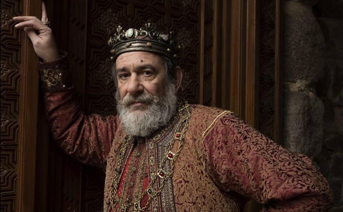 Se lleva mal eso de que te hagan la competencia. Que se lo digan a los Reyes Magos, que declaran la guerra a Santa Claus. Aunque al final tendrán que aliarse para que un enemigo común no acabe con el espíritu de la Navidad... Se estrena #ReyesContraSanta:

aisge.es/los-estrenos-d…
