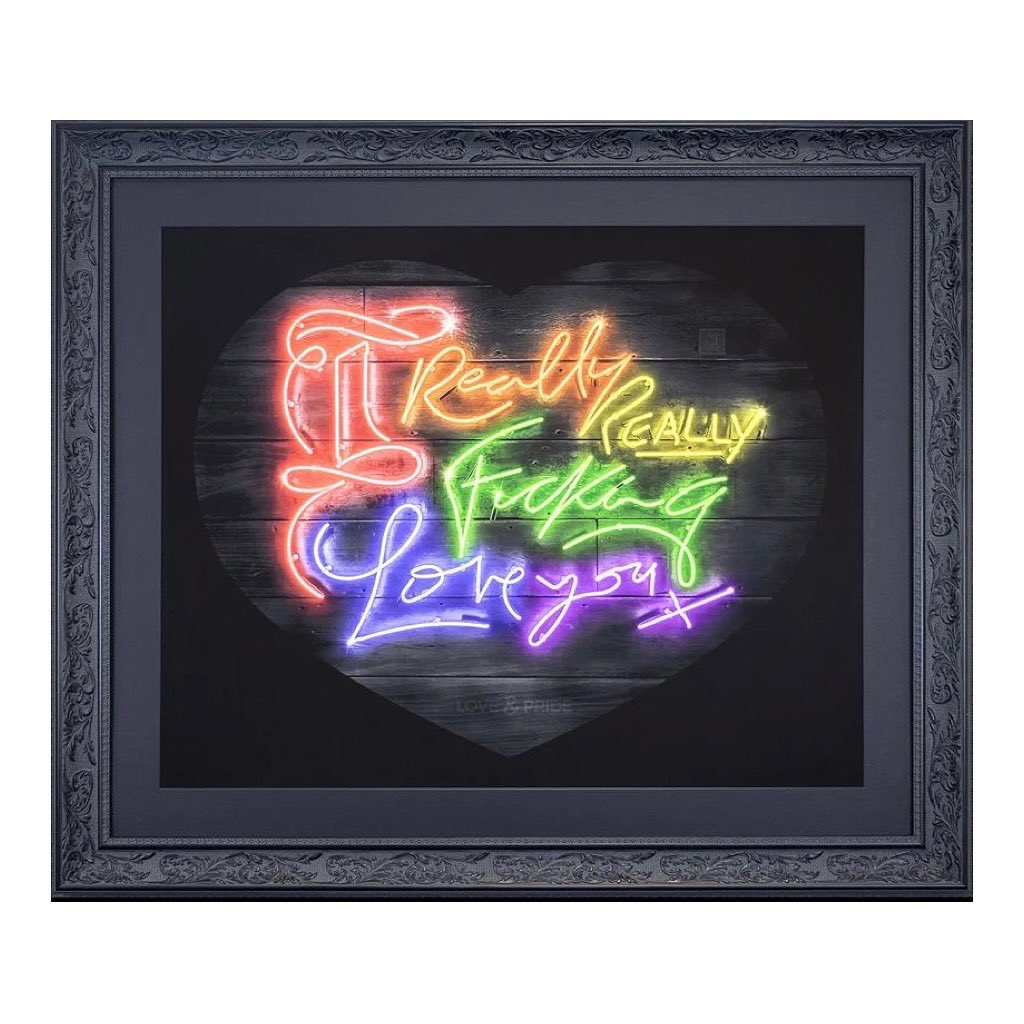 WISHBONE_ART's tweet image. 🟢🟣🔵🟡🟠🔴
Repost @Creative_Neon 
• • • •
I've done a trio-metallic signature for these new deluxe versions of Love &amp;amp; Pride. Gold, Silver &amp;amp; Bronze for these special 13 (10+3APs) pieces of exclusive artwork. Only available through @cloudgallery1 🤩