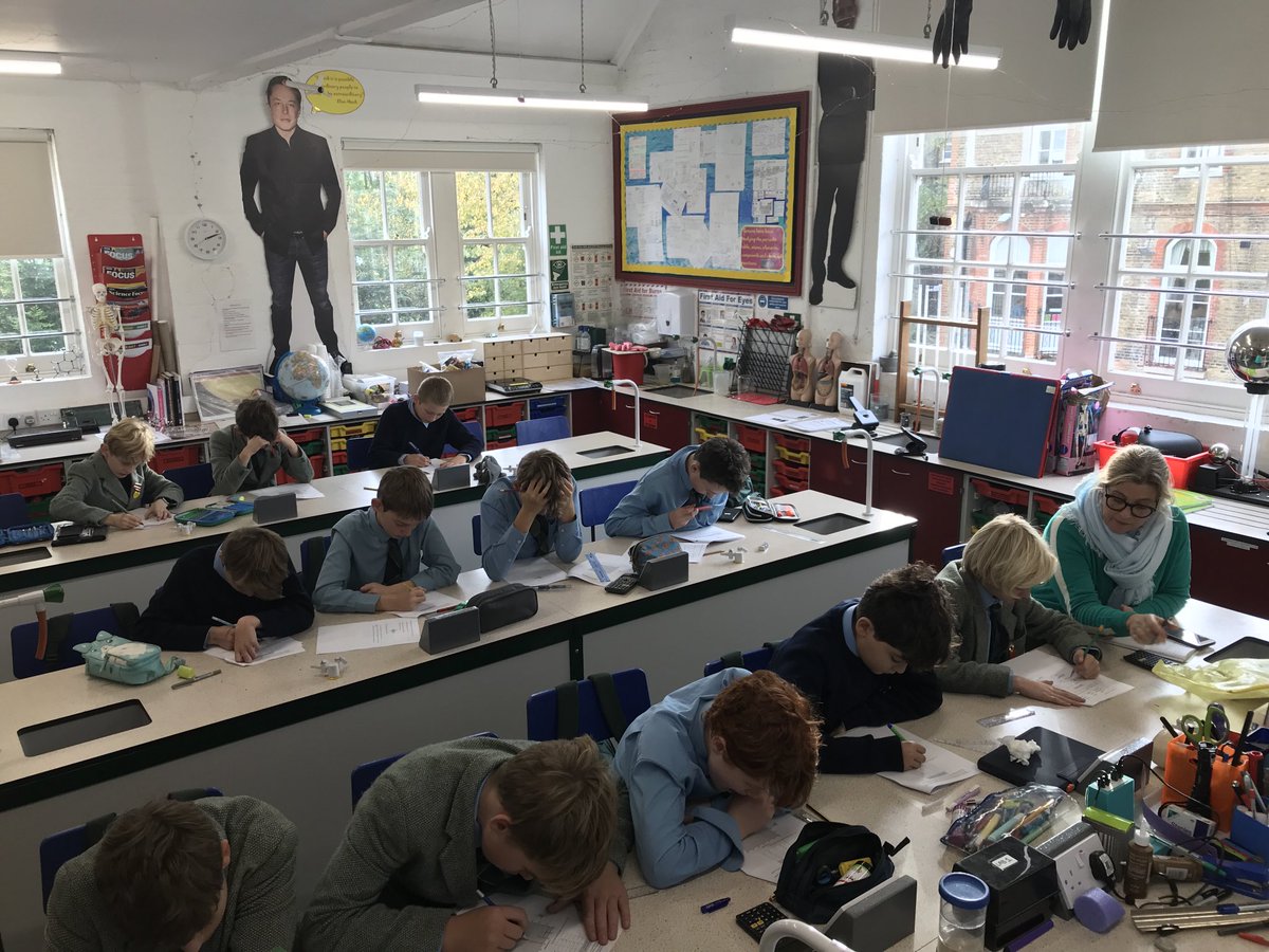 #NWSnlScience Laser-focused Year 7 sitting an actual CE Chemistry paper for the first time - we have crossed the Rubicon!