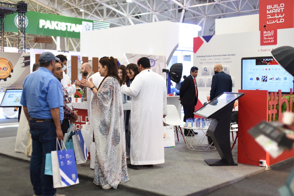buildmartonline's tweet photo. اليوم الأخير والختامي لـ #معرض_البناء_السعودي 2022
سعيدين جداً أن تكون بدايتنا من معرض البناء السعودي 2022، كانت أربع أيام حافلة بالإنجازات والزيارات للجناح ما وقفت
نشكر لكم زيارتكم استحسانكم لفكرة بيلدمارت؛ زاد شغفنا وحماسنا 
خليكم قريبين⌛️
@SaudiBuildExpo  #launchingsoon https://t.co/lDs98zA2a0