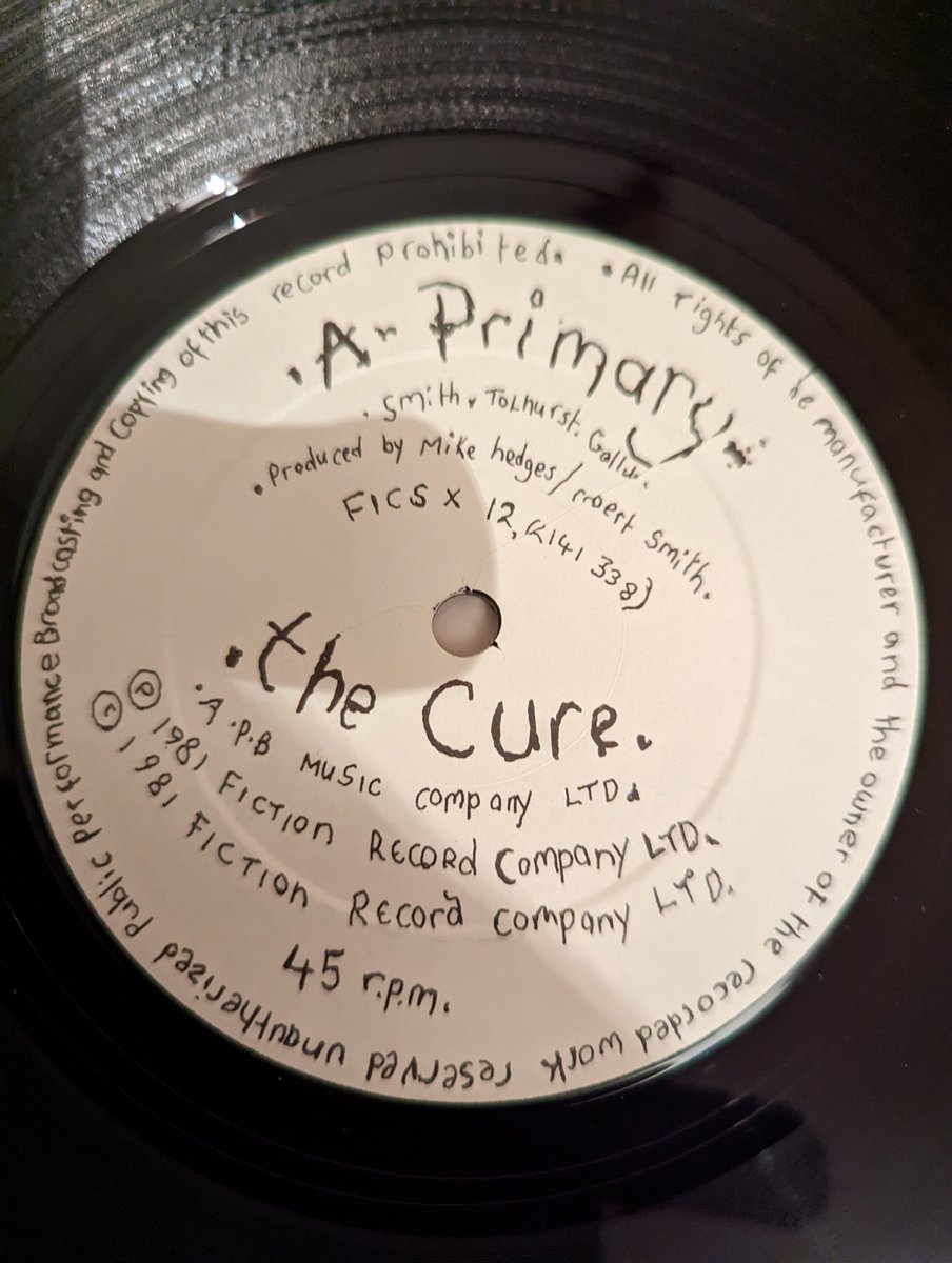 MIKEYWMS's tweet photo. #12single of the day: Primary #TheCure
1981 Fiction records.
@NewWaveAndPunk @Kgero1965 
@mattvern @Sarahilovemydog
@MarianneHawksw2 @MerylSebon 
@TanyaJjjjj @Flash6246973 @fredfenackerpan @Sarahilovemydog 
@Notoldjustexpe1 @GarySlade5  @Jongold7Gold @zap210 https://t.co/GoRFluMDyF
