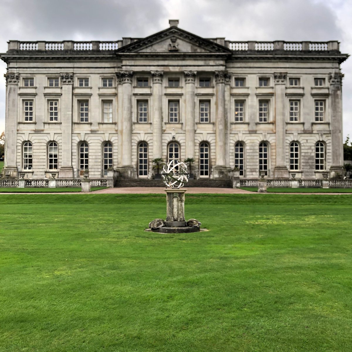 bordersundials's tweet photo. We've installed a fabulous armillary at Moor Park Golf Club celebrating its 100th anniversary 
We particularly liked the engraving chosen by the golf club, 
'To find a man's true character play golf with him'  P G Wodehouse https://t.co/RZYFfa1aZ3