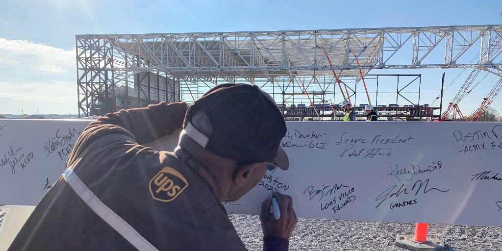 UPS Airlines tweet media