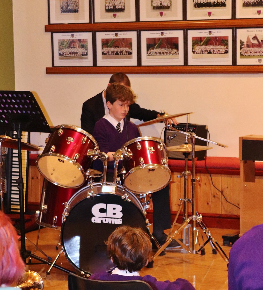 ellesmerecoll's tweet photo. @ellesmerecoll prides itself on its broad and varied performing arts provision and there is no better place to start this from Yr 3 in Lower School - read on for more about our Tea Time Music Concerts: https://t.co/EZSIdHlNBE
#MusicAtEllesmere #PerformingArtsAtEllesmere #HPL https://t.co/w0jmanki9G