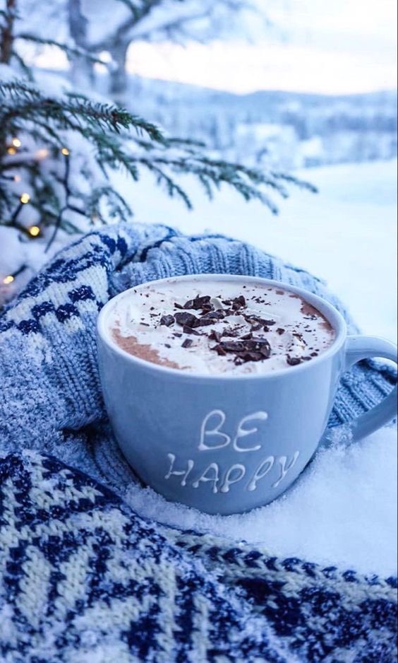 Be happy 💭🌲😊