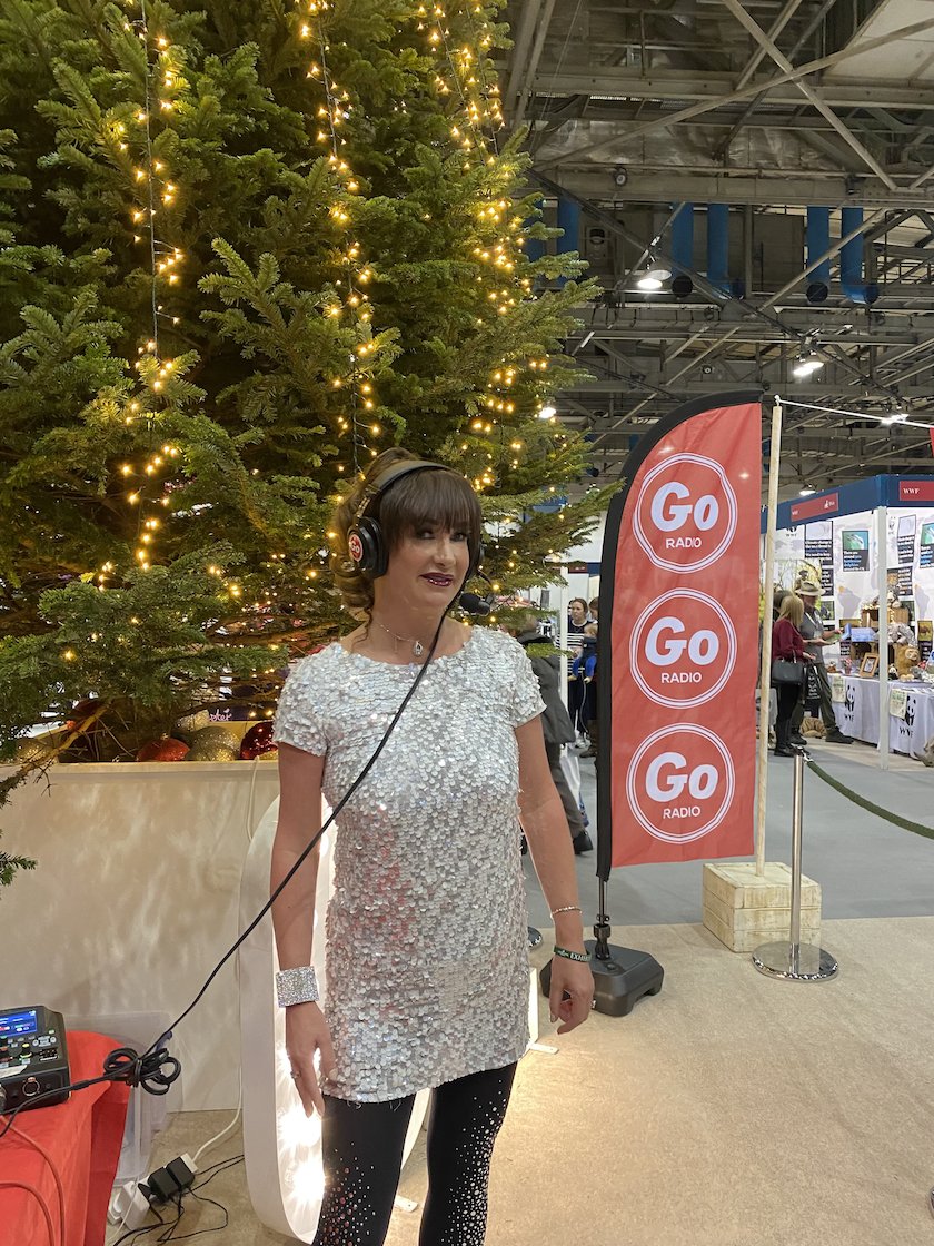 thisisgoradio's tweet photo. We're live at The Country Living Christmas Fair at the @SECGlasgow. Tune into Go Afternoons with @ginaontheradio to find out more about what's going on 🎄
@CLFairs
#CLFair https://t.co/aKU5iO2NUQ