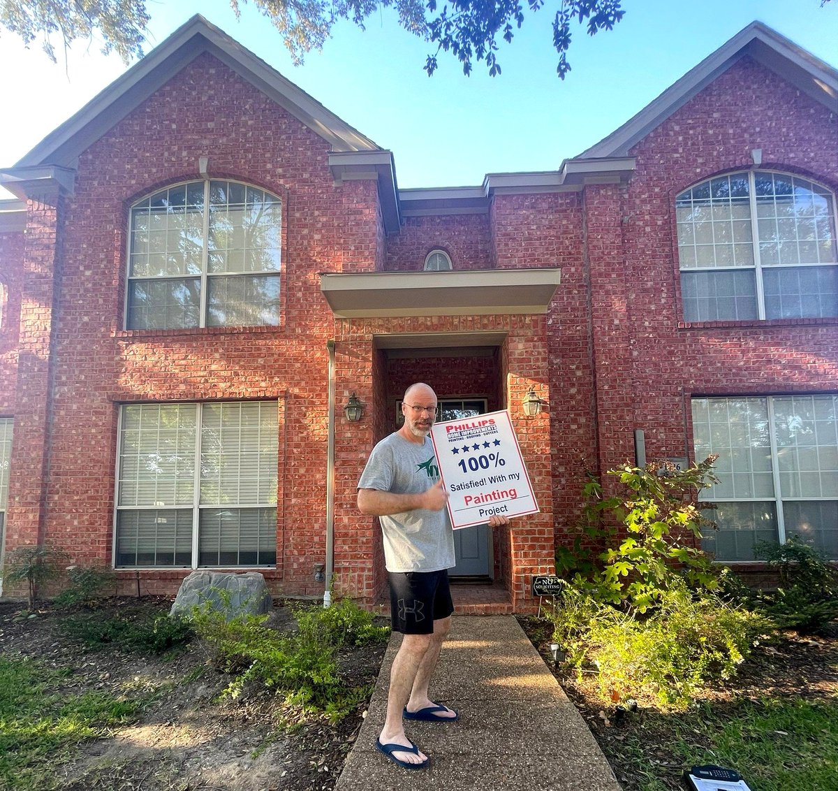 phi_dfw's tweet image. Happiness is seeing our customers happy and smiling after their job is completed! 

#happycustomer #happyus #dfwcontractor #phillipshomeimprovements #phi25 #workmanshipbeyondyourexpectations #servicebeyondyourexpectations