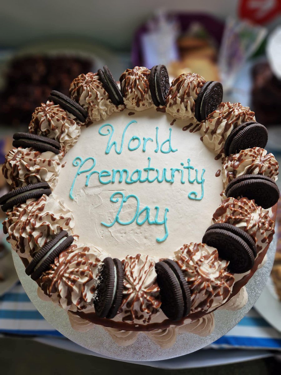 St Peters Neonatal Unit enjoying a cake sale whilst raising awareness of World prematurity Day <a href="/LittleRooFund/">LittleRooFund</a> <a href="/StNicu/">StPetersNICU</a> We are so grateful for all the charities that support the neonatal units across KSS. We can't do it without you #WPD2022 #WorldPrematurityDay #byyourside