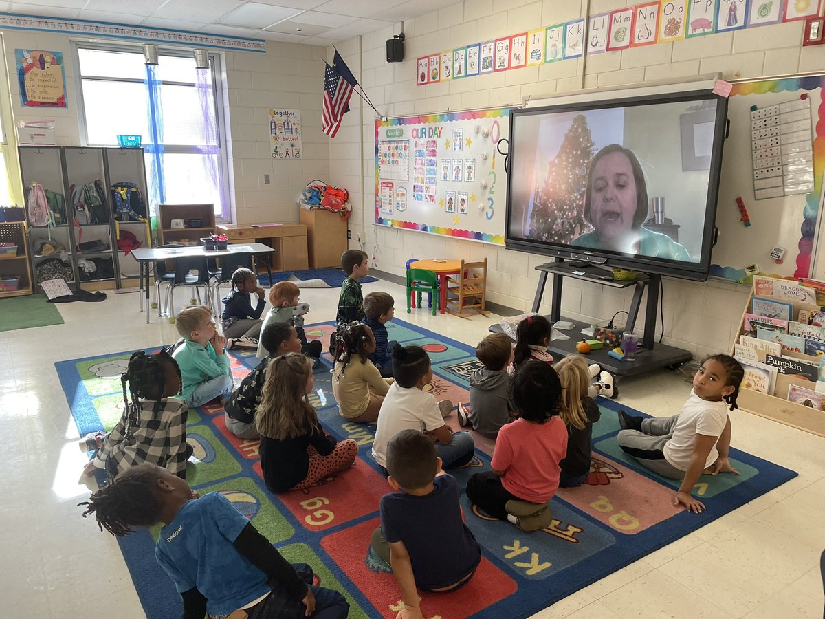 My kids were so excited to see another kindergarten teacher, <a href="/JenniferHueyAhl/">Jennifer Ahl</a> read The World According to Humphrey to them! <a href="/OldPointeElem/">Old Pointe Elem</a>