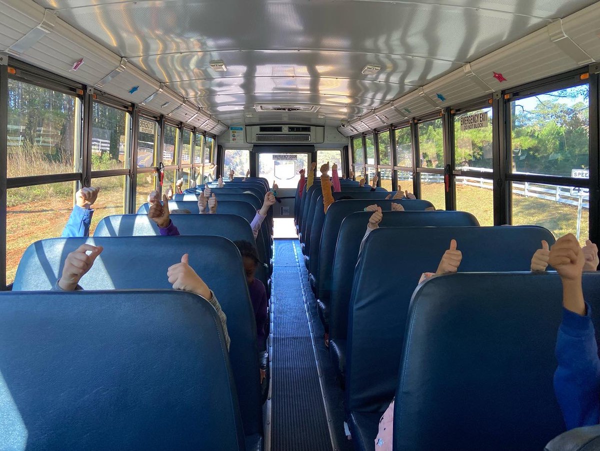 otterbaker's tweet photo. Thumbs up for our first field trip!!! #itsbetterinthegrove https://t.co/2UAk2KpKLs