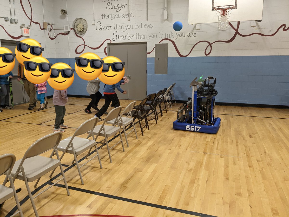 SDHS_Robotics's tweet image. Hermes had fun assisting shots with students at Mount Olive STEM night! Robotics students also got to show off their designs from our new robotics class. #soknostem @southdoylehs