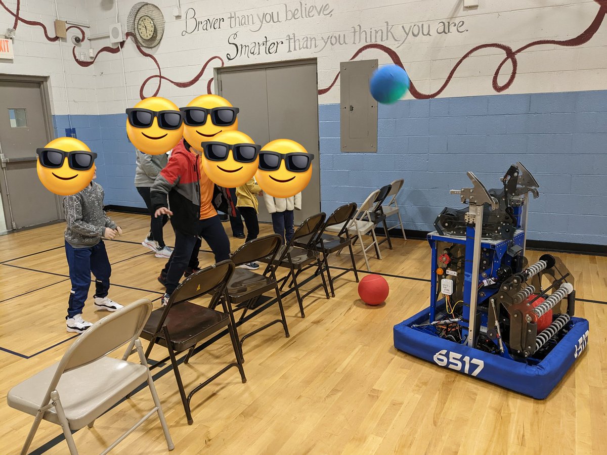SDHS_Robotics's tweet image. Hermes had fun assisting shots with students at Mount Olive STEM night! Robotics students also got to show off their designs from our new robotics class. #soknostem @southdoylehs