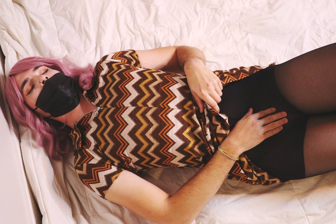 Enjoying myself ? #femboy #crossdresser #sissy #crossdressing #gay #trans #sissyboy #lgbt #ladyboy #lgbtq