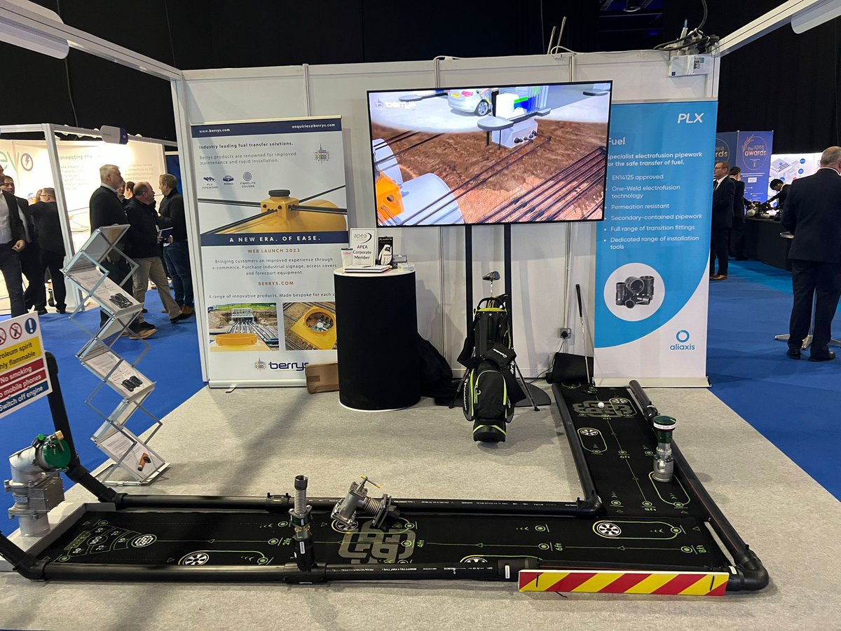 berrystech's tweet photo. Stand D2 at the @apea_org set up a little different this year, see us for the chance to win some great prizes! #puttputt #golf #CompetitionTime https://t.co/RI8u2mzYct