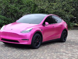 Looks GREAT Stephanie 😍#tesla #Cars #tampabay #carwraps #Clearwater #Stpete