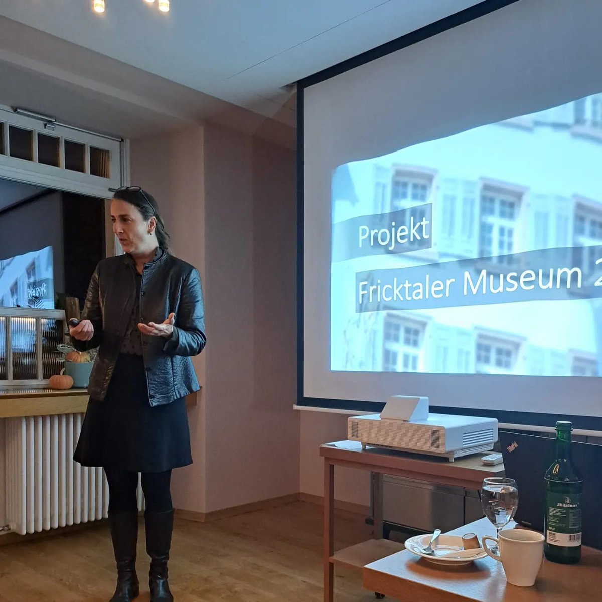 Sehr lebendige MV der <a href="/glp_rheinfelden/">glp Stadt Rheinfelden</a> im Hotel Schützen in Rheinfelden mit zwei Referaten bez. der Zukunft des #fricktalermuseums und zur Tätigkeit des Vereins #ZusammenfürAlleinRheinfelden.

Freude herrscht über die einstimmige Kandidatur von Christian Müller für die GPFK!