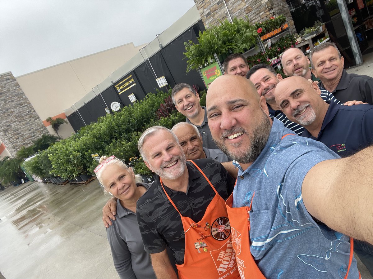 Darien Store Manager Doral 3331 (@darien771211) on Twitter photo Thank you BJ and live good partners for the incredible support in driving live goods!! D265 is ready for the season!! <a href="/wcork19/">Warren Cork</a> <a href="/SantiBernardez/">Santiago Bernardez</a> <a href="/EarleneBryan12/">Earlene Bryan</a> <a href="/bjryan3/">bj ryan</a> Thank you BJ and live good partners for the incredible support in driving live goods!! D265 is ready for the season!! <a href="/wcork19/">Warren Cork</a> <a href="/SantiBernardez/">Santiago Bernardez</a> <a href="/EarleneBryan12/">Earlene Bryan</a> <a href="/bjryan3/">bj ryan</a>