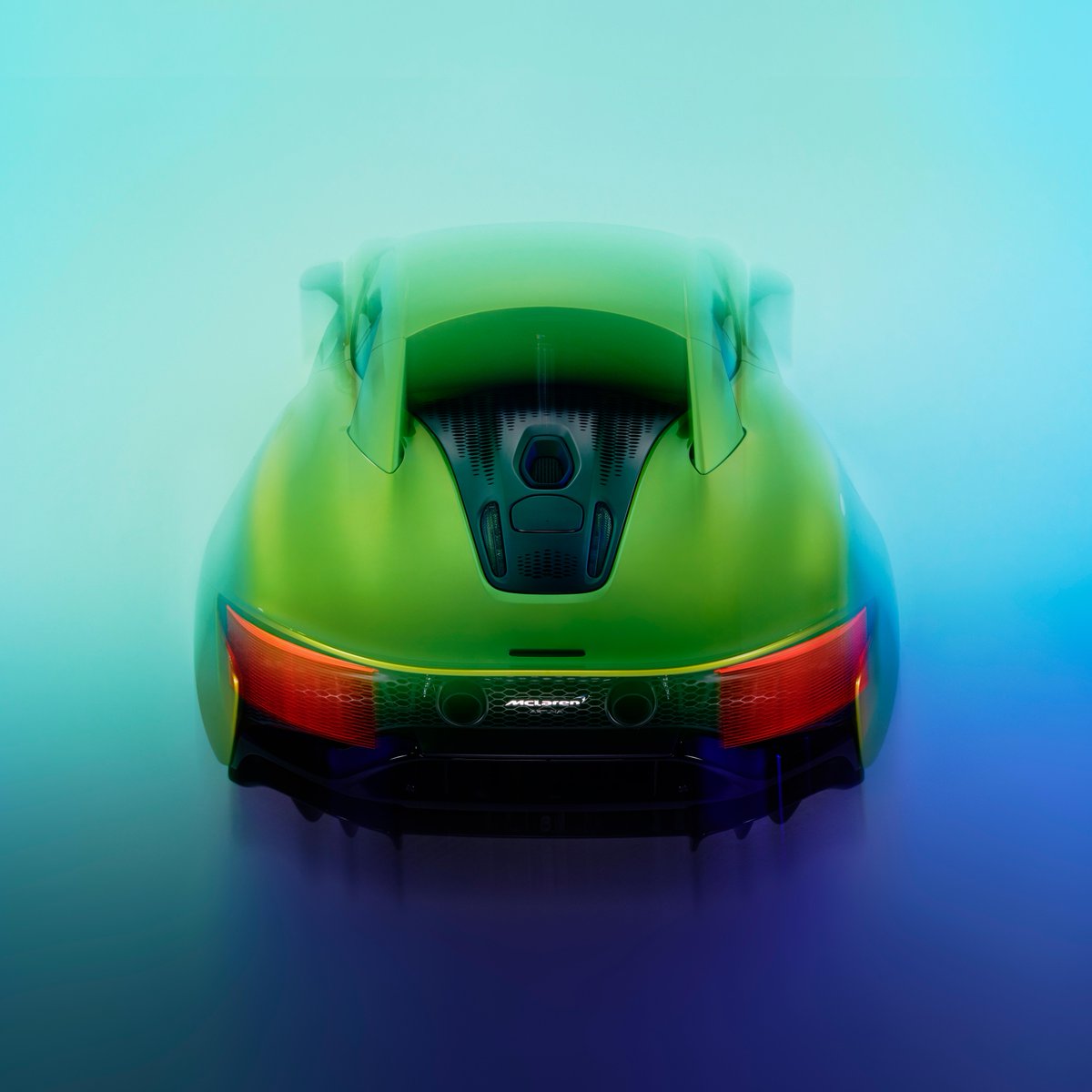 McLarenAuto tweet picture