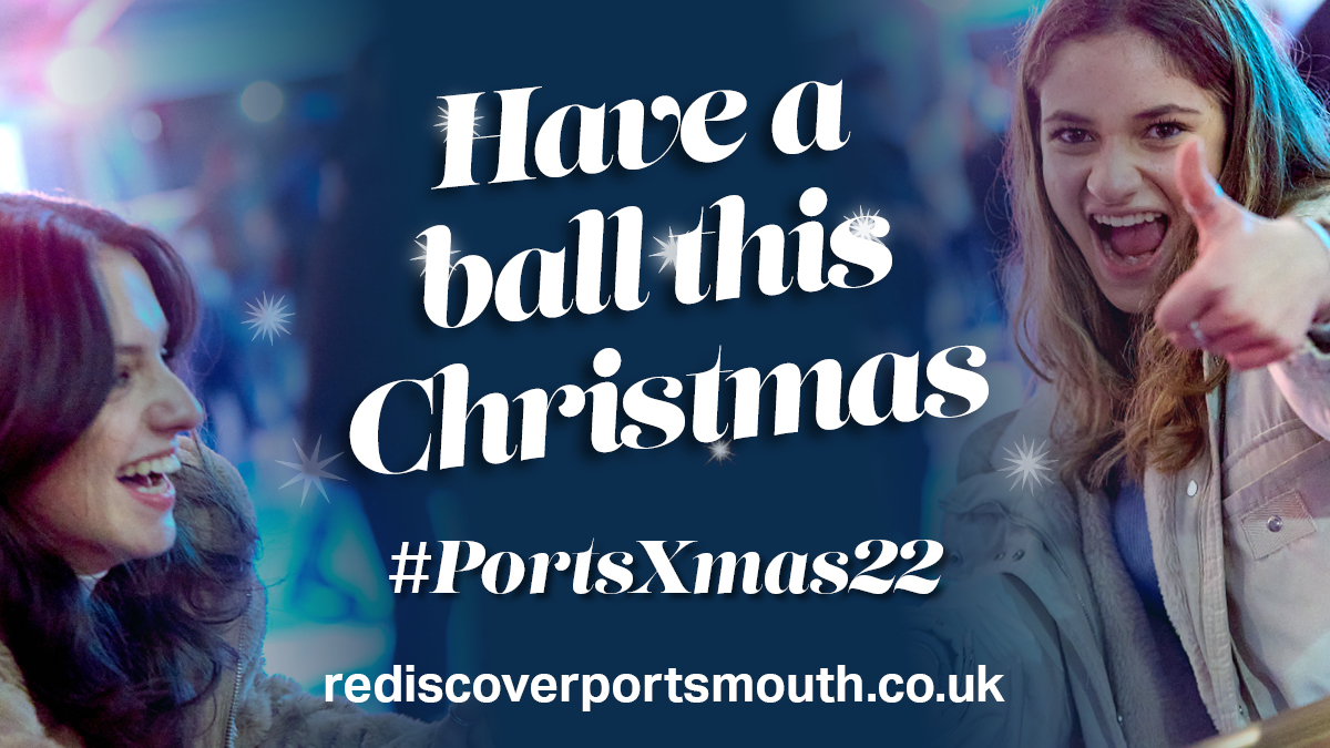 PortsmouthBiz's tweet photo. Grab a bite to eat on your way to #WeShine and #ChristmasLightsSwitchOn in #Portsmouth city centre Yum Yum! #NoshBox #FriesLove @SouthseaScene @portsmouthnews https://t.co/NpkImzFFCs