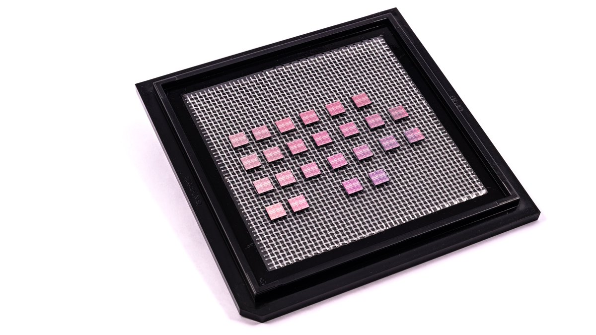 📰#SiPhotMPWupdates of this week

🔍3rd round of DRC for 𝐄𝐏𝟗𝟎𝟎𝟏 has finished and we are starting data prep 🔢

📦This week we are shipping the chips to 𝐄𝐏𝟖𝟑𝟖𝟐 and 𝐄𝐏𝟖𝟒𝟔𝟐 customers. 
📬Stay tuned to your inbox. 
😍Thank you very much for prototyping with us!