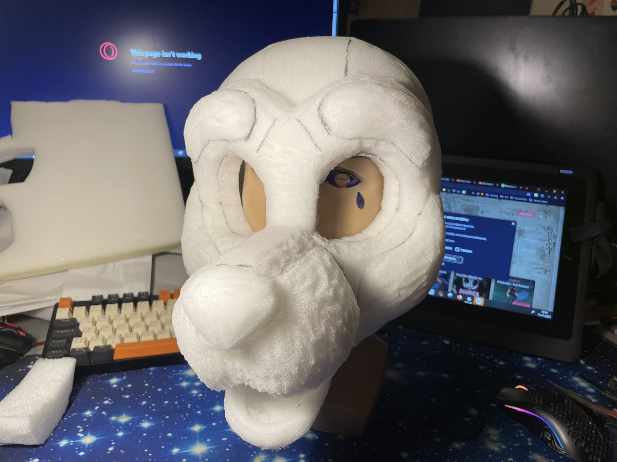 Made with Fluff Fursuits & Art 🏳️‍🌈🏳️‍⚧️ tweet media