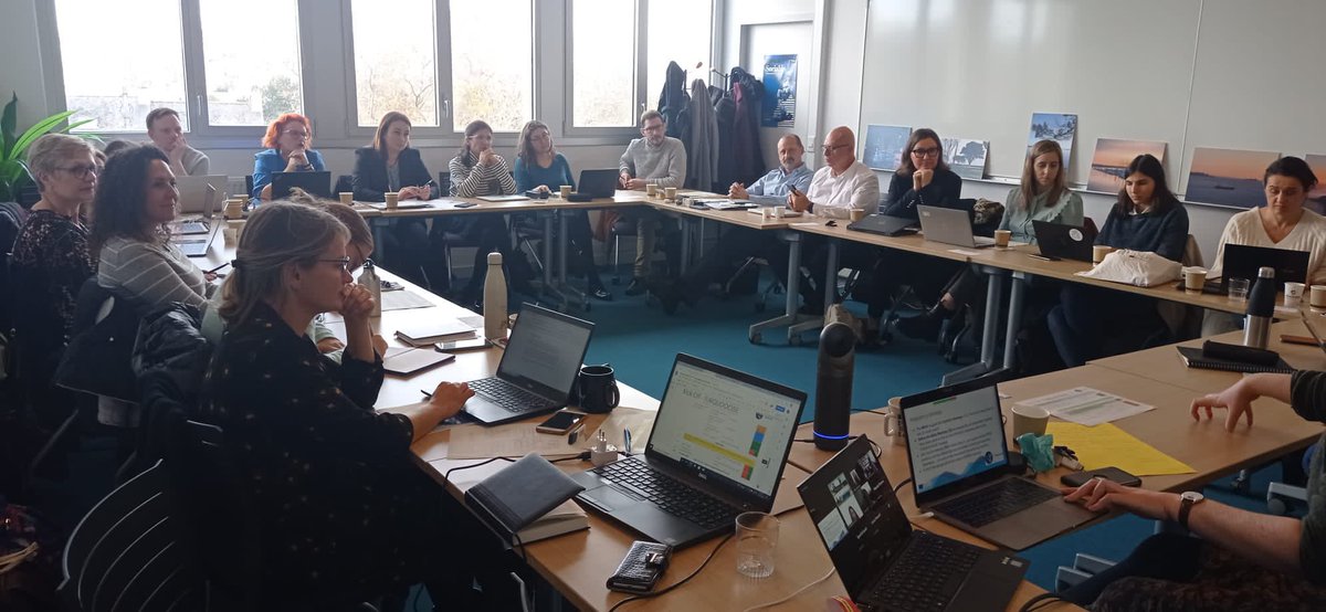 SeaEuAlliance's tweet photo. #Kickoff meeting of #SEAEU TURQUOOOISE today at the @UBO_UnivBrest ! The joint #EMDM we are working on to create a joint Masters degree. https://t.co/faKCy02EQ9