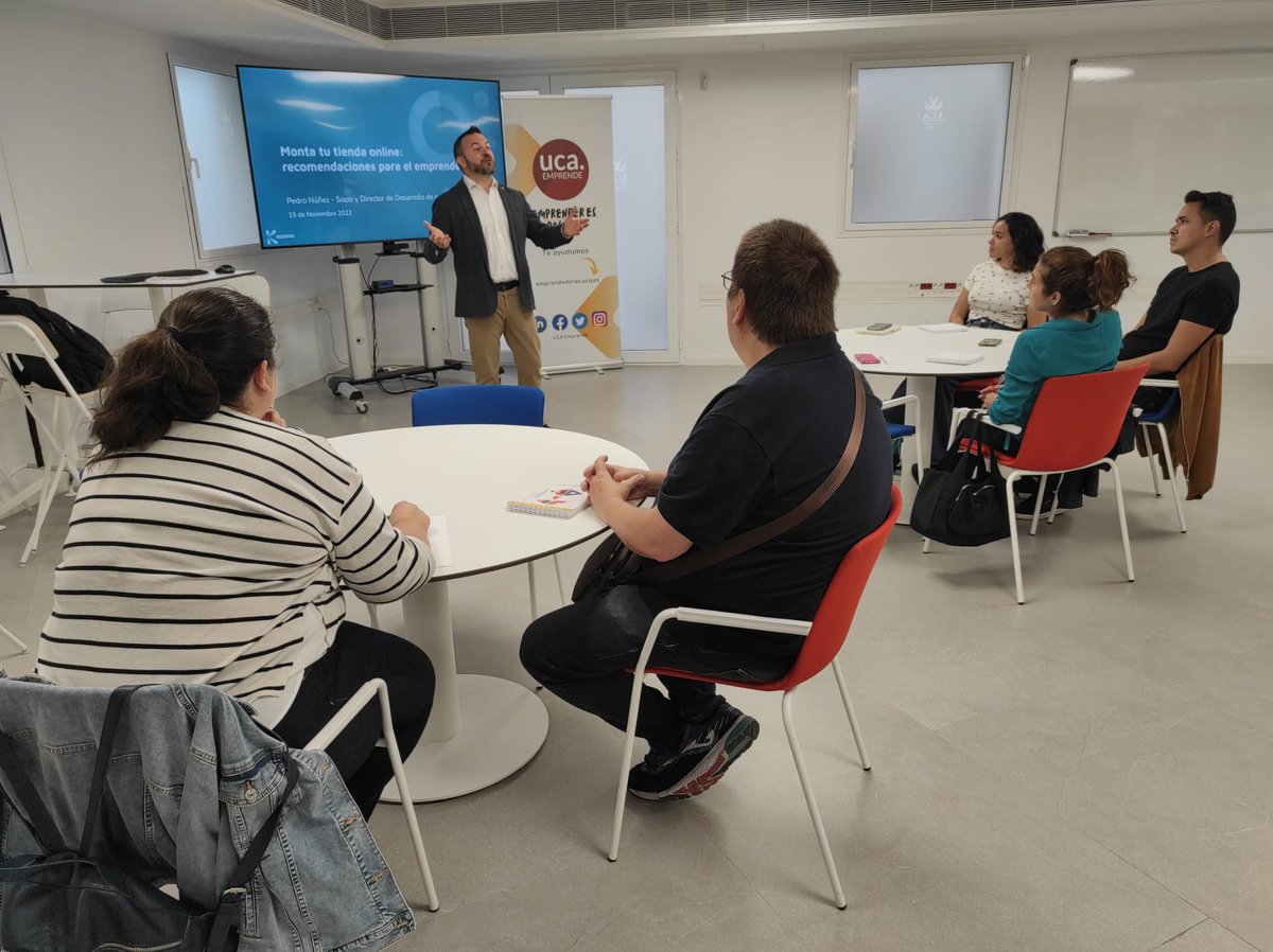 Ingenieros de Teleco (@coitaoc) on Twitter photo #AceleraPymeCOIT trabaja ya en la organización de la próxima jornada formativa sobre #Digitalización y #ecommerce del próximo martes 22.
Pero lo más destacados de la cita presencial celebrada en <a href="/univcadiz/">Universidad de Cádiz</a> y el último Webinar está disponible 👇
buff.ly/3GoN3eR #AceleraPymeCOIT trabaja ya en la organización de la próxima jornada formativa sobre #Digitalización y #ecommerce del próximo martes 22.
Pero lo más destacados de la cita presencial celebrada en <a href="/univcadiz/">Universidad de Cádiz</a> y el último Webinar está disponible 👇
buff.ly/3GoN3eR