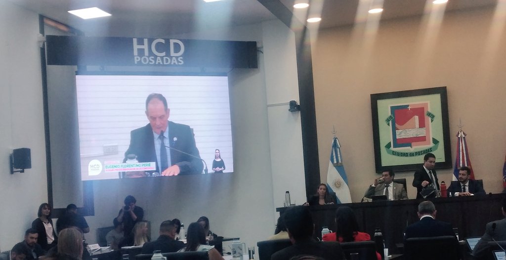 #SesiónOrdinaria
El Concejal <a href="/FloriPerie/">Flori Perié</a> incorpora Proyecto para Declarar Jóven Destacado en el deporte de nuestra ciudad a Santiago Agustín Ayala Rodriguez en virtud a la trayectoria y logros obtenidos en el ámbito del fútbol.